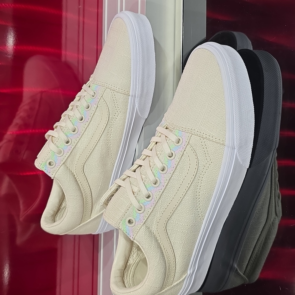 Vans Old Skool “Turtledove” Canvas Sneakers – Men’s 8.5 Women’s 10  New